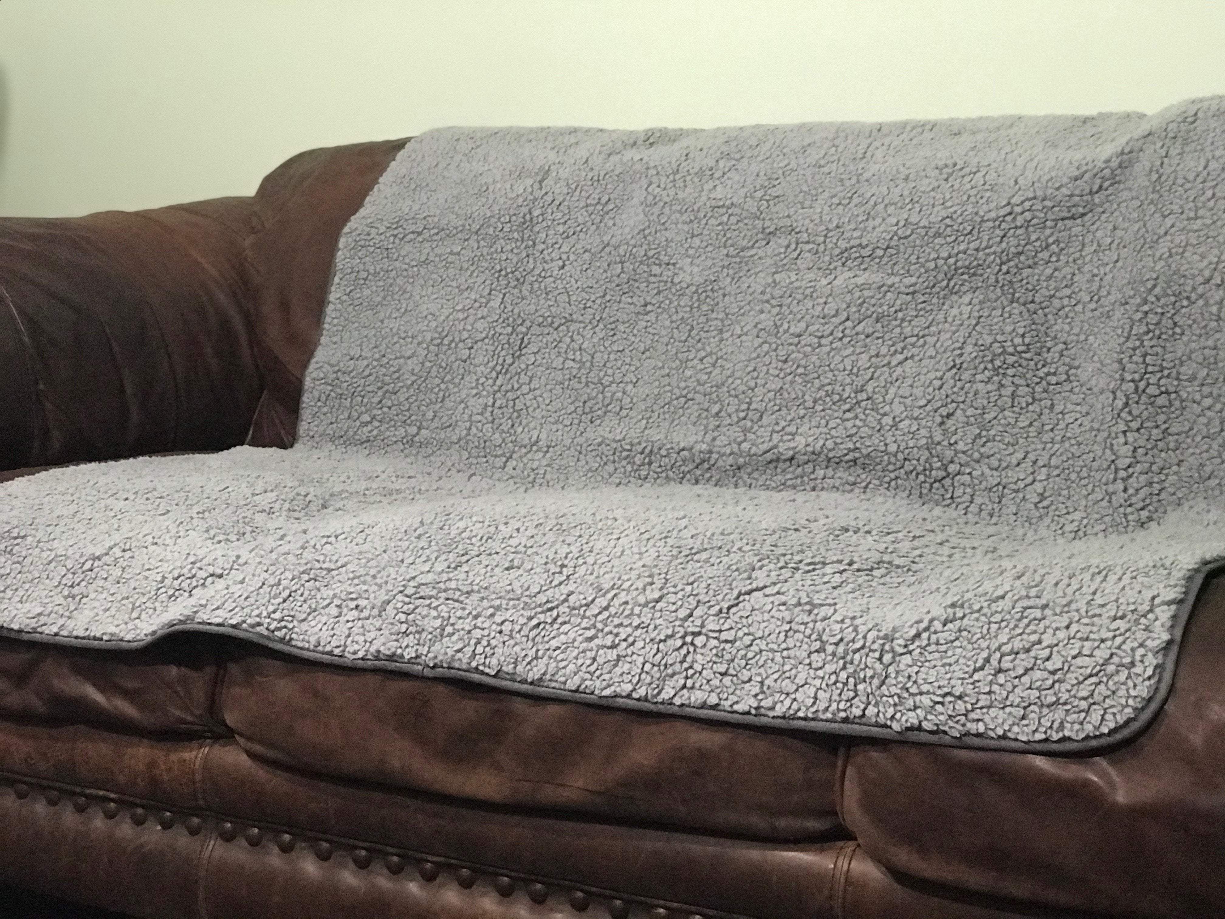 Sherpa Top Waterproof Throw Blanket Bullybeds.com